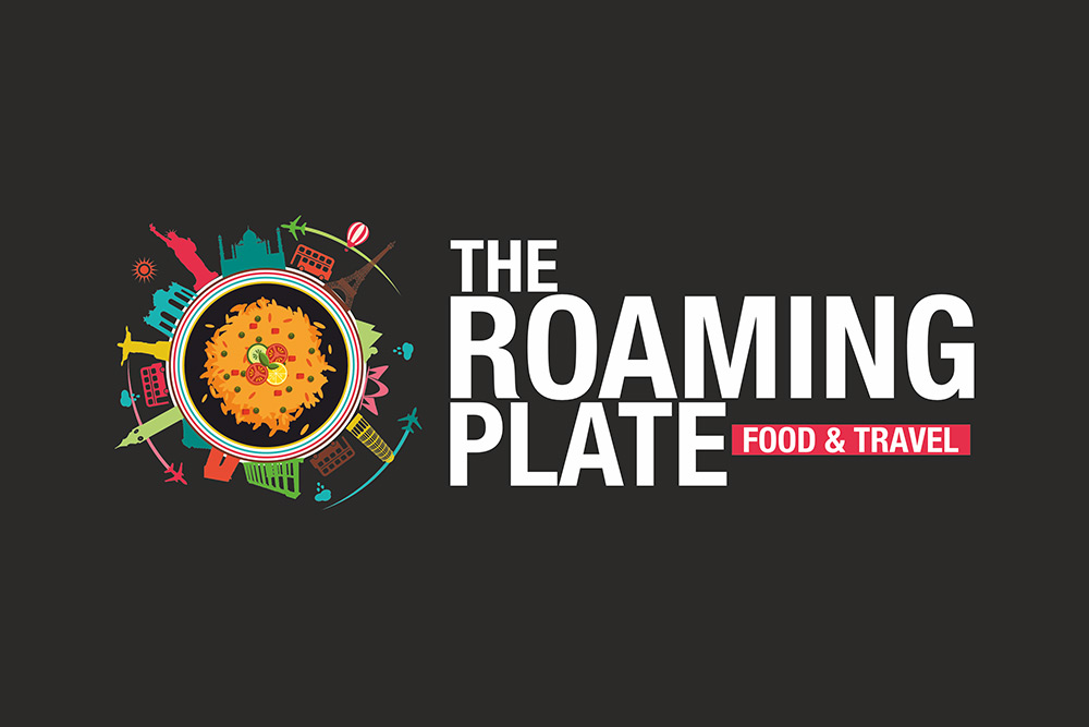 The Roaming Plate Logo